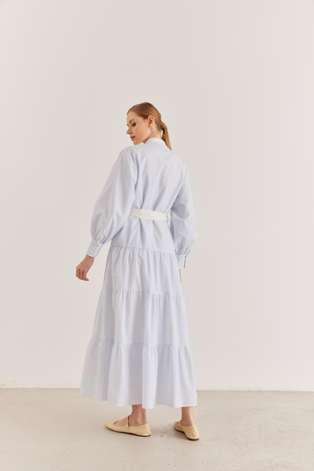 Çiçek Detaylı Büzgülü Elbise - 7